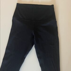 lululemon athletica Black Leggings (25in, size 4)